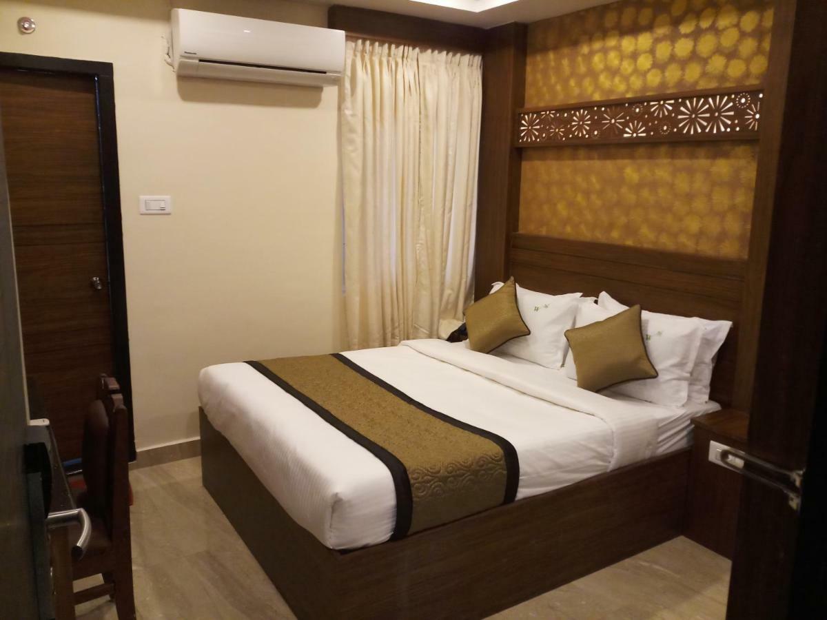 Hotel White Boutique Пудучеррі Екстер'єр фото